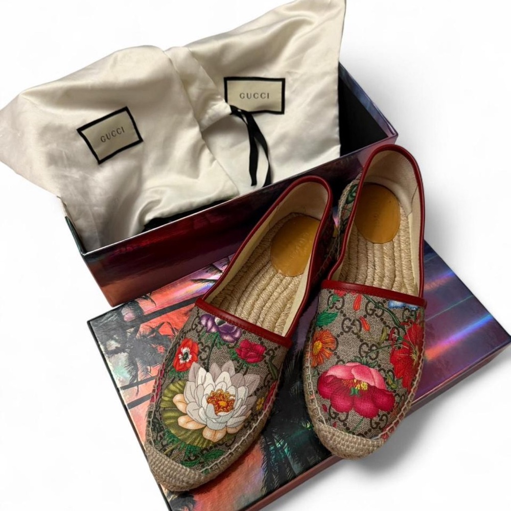 Gucci Women's Floral Espadrilles - Red and Tan